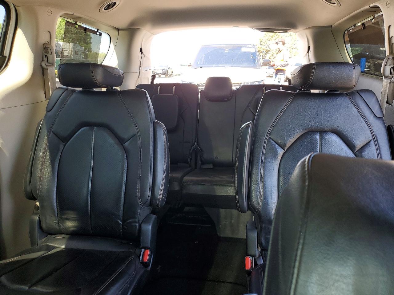 2019 CHRYSLER PACIFICA TOURING L photo 28