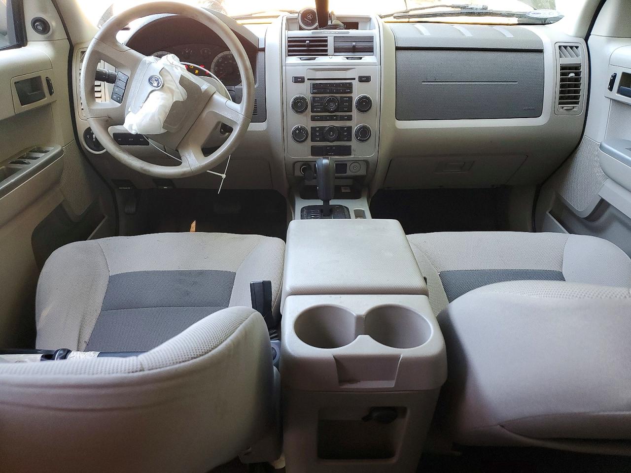2008 FORD ESCAPE XLT photo 15