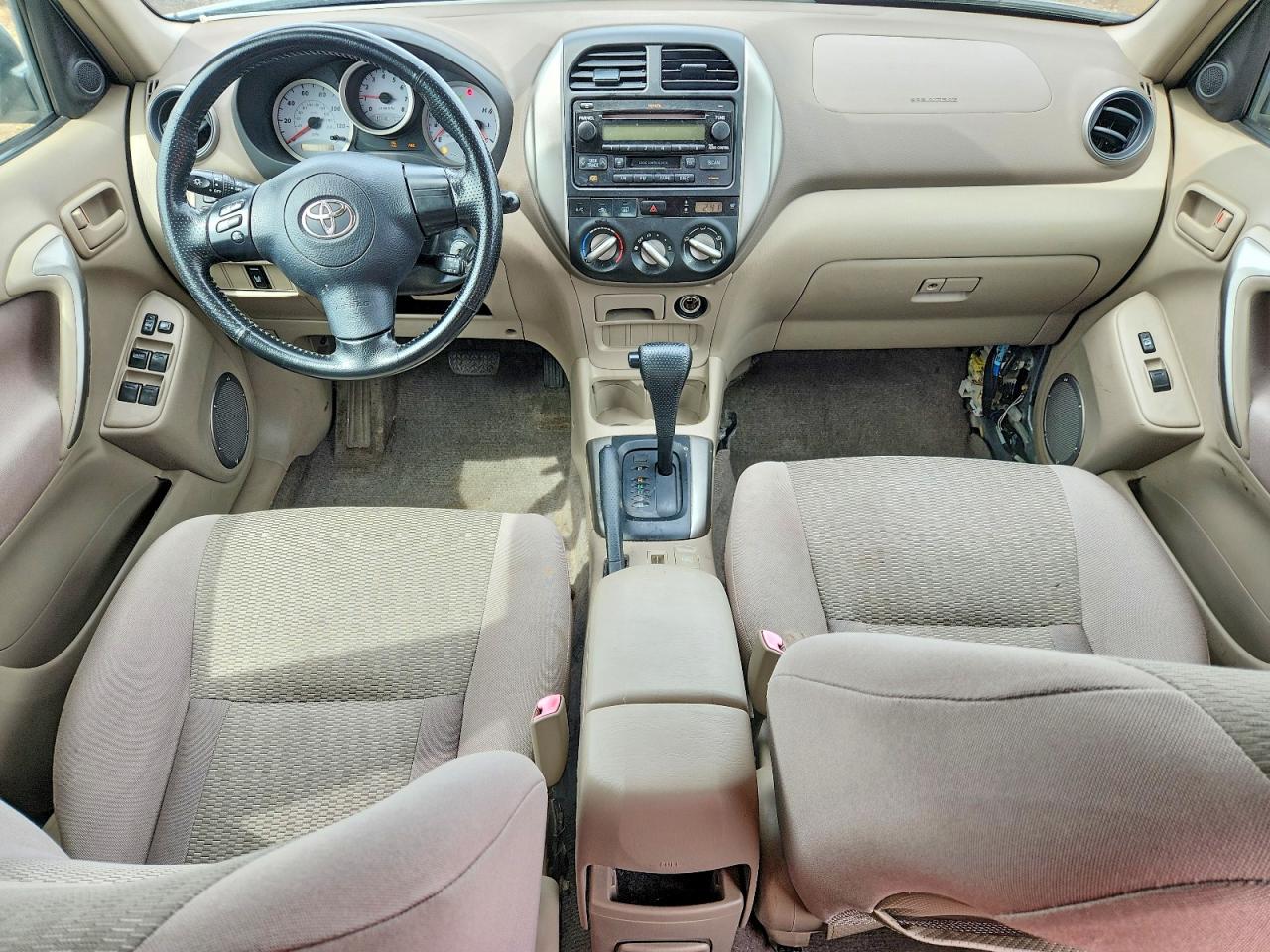2005 TOYOTA RAV4 BASE photo 8