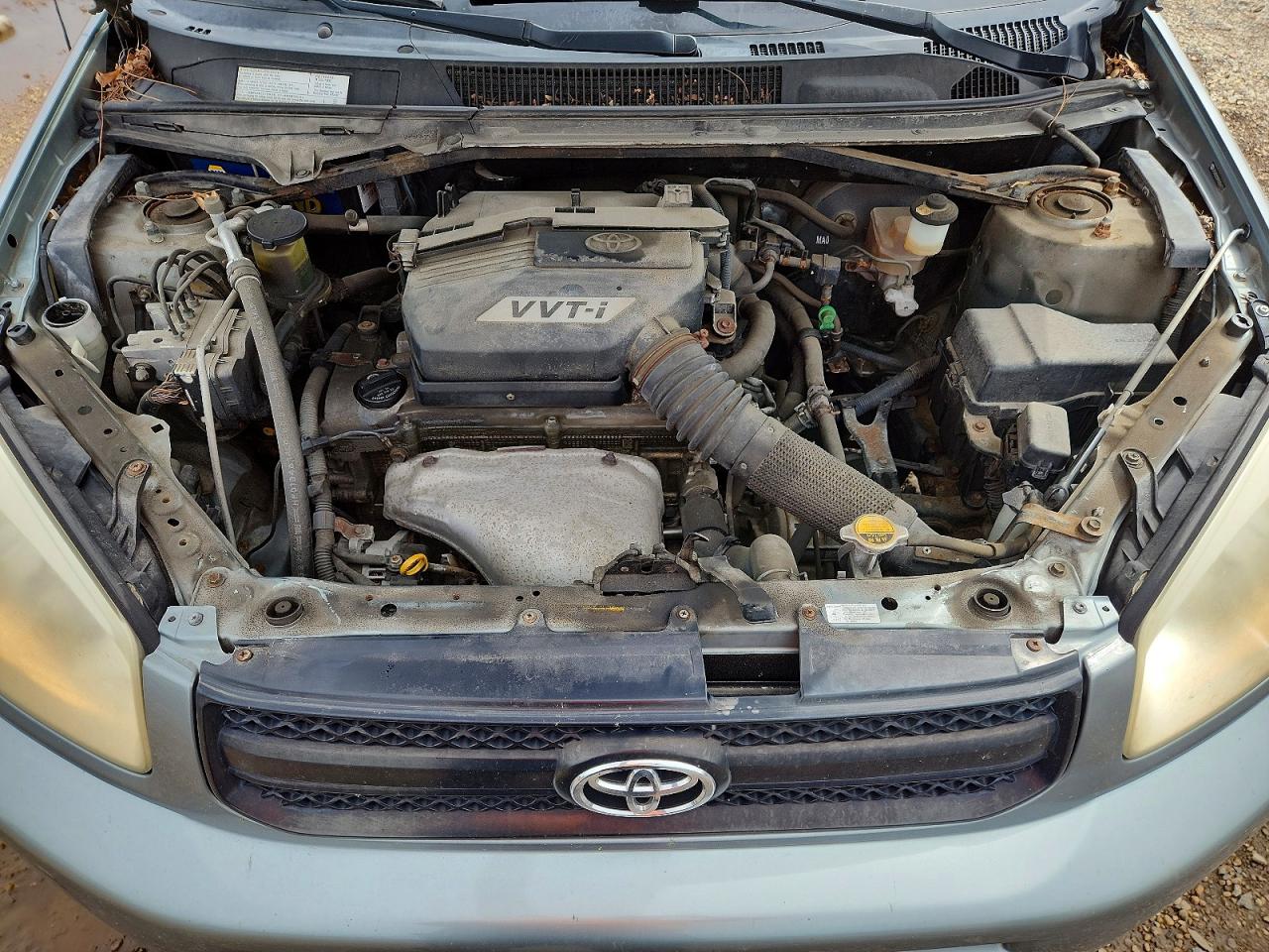 2005 TOYOTA RAV4 BASE photo 12