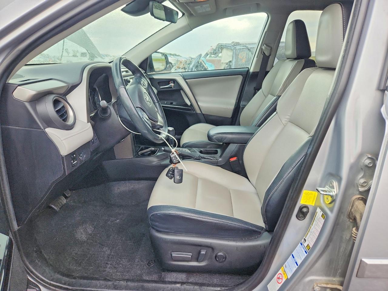 2018 TOYOTA RAV4 LIMITED photo 13