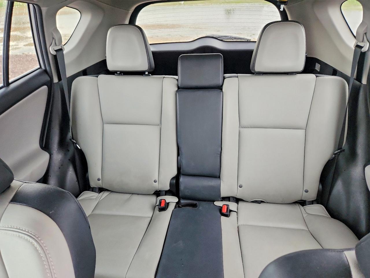 2018 TOYOTA RAV4 LIMITED photo 19