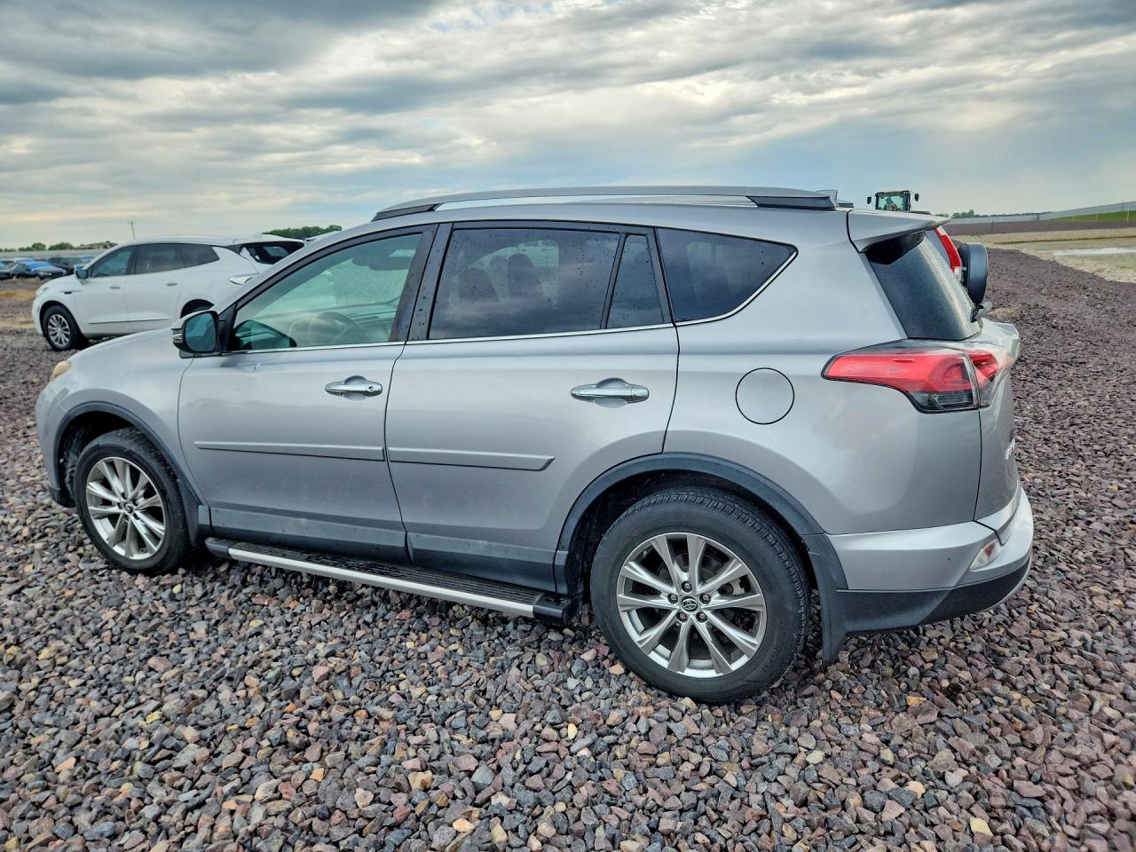 2018 TOYOTA RAV4 LIMITED photo 3
