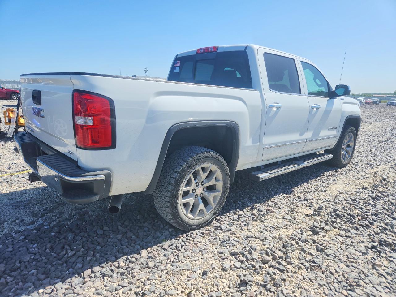 2015 GMC SIERRA K1500 SLT photo 3