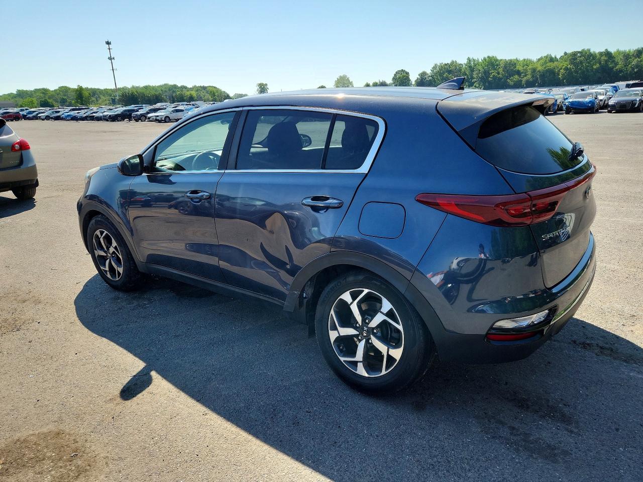 2020 KIA SPORTAGE LX photo 3