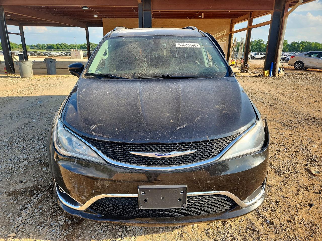 2019 CHRYSLER PACIFICA TOURING L photo 5