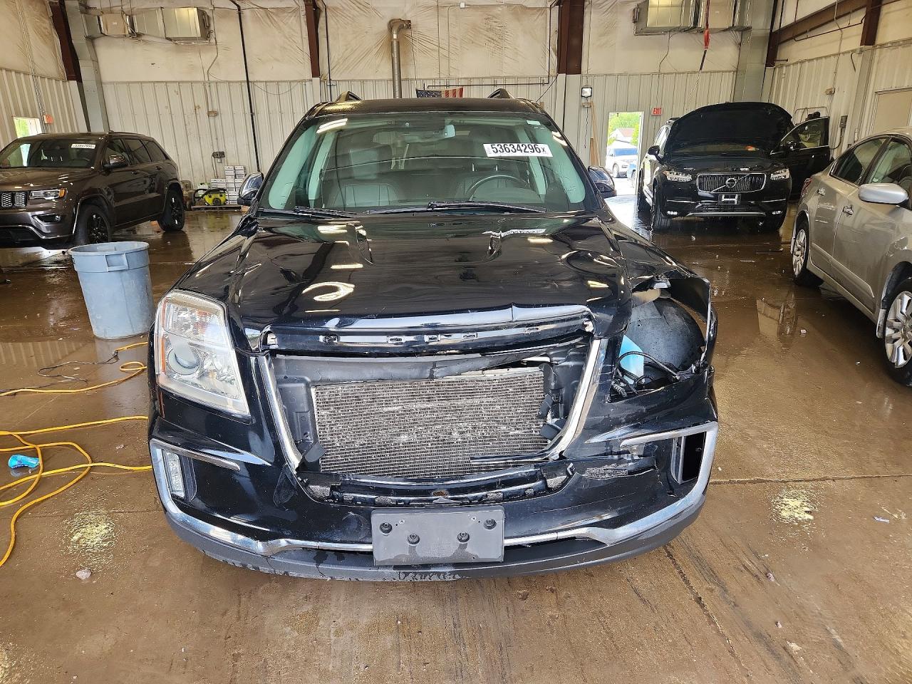 2017 GMC TERRAIN SLT photo 13