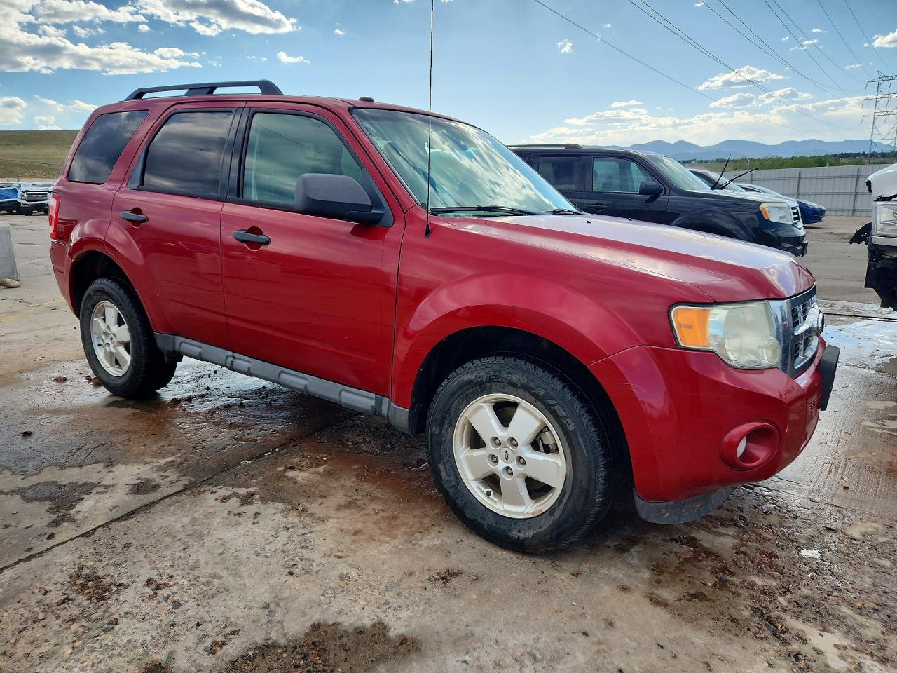 2011 FORD ESCAPE XLT photo 7