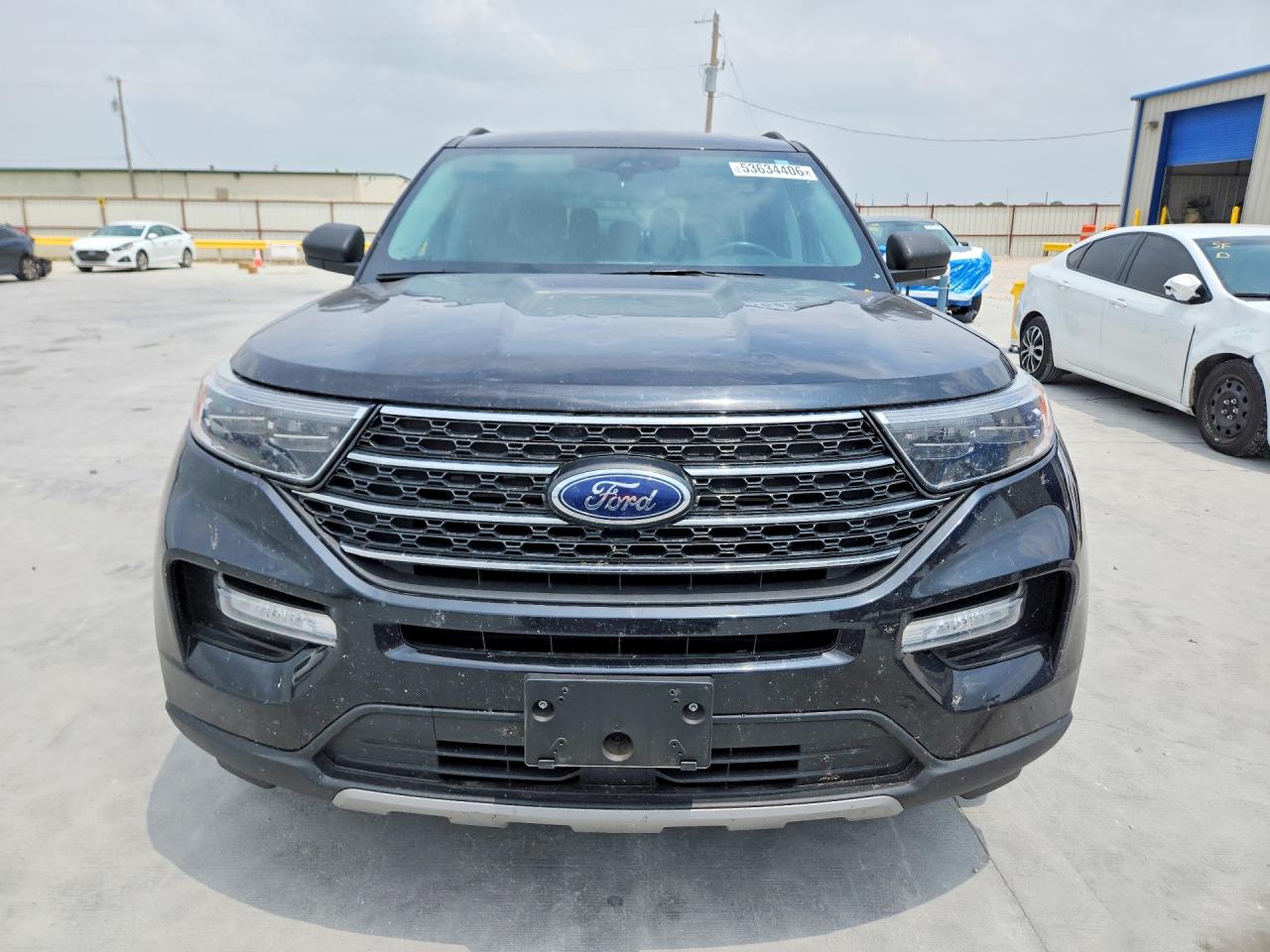 2023 FORD EXPLORER XLT photo 13