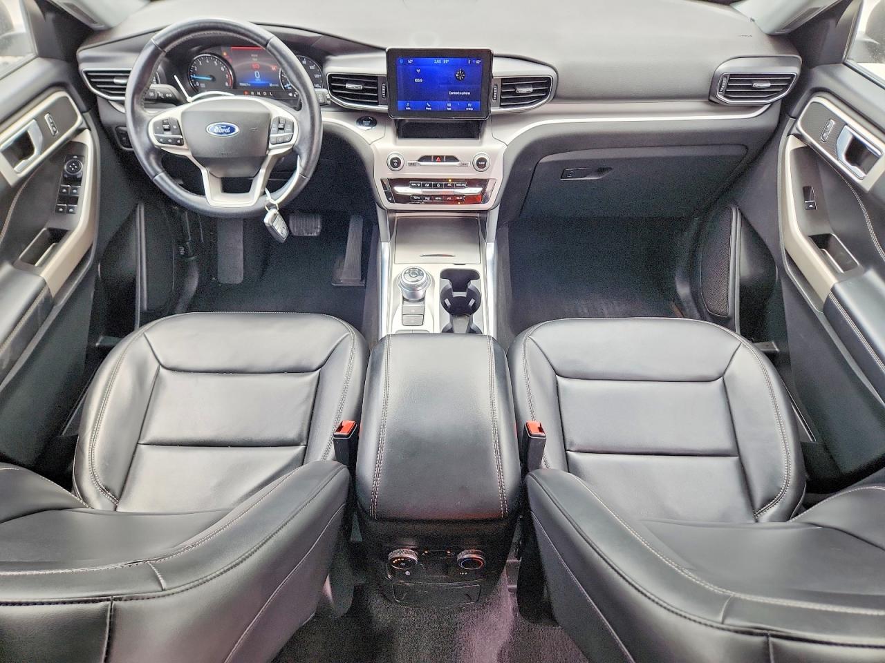 2023 FORD EXPLORER XLT photo 22