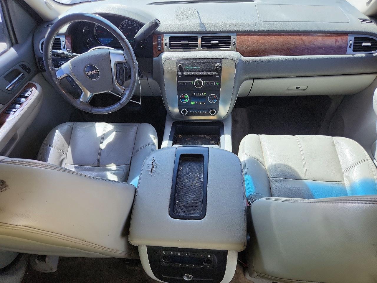 2007 GMC YUKON XL K1500 photo 15