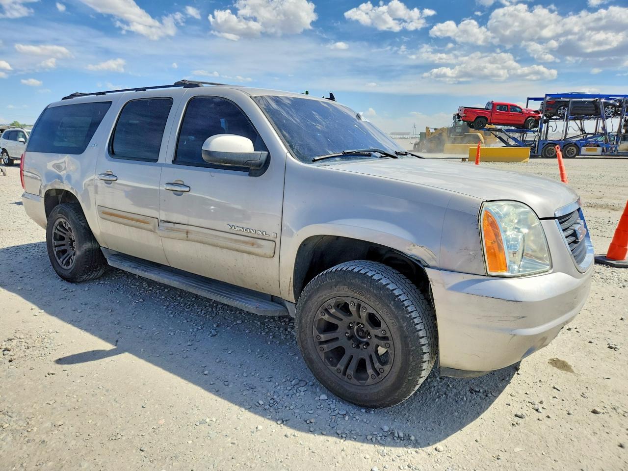 2007 GMC YUKON XL K1500 photo 7