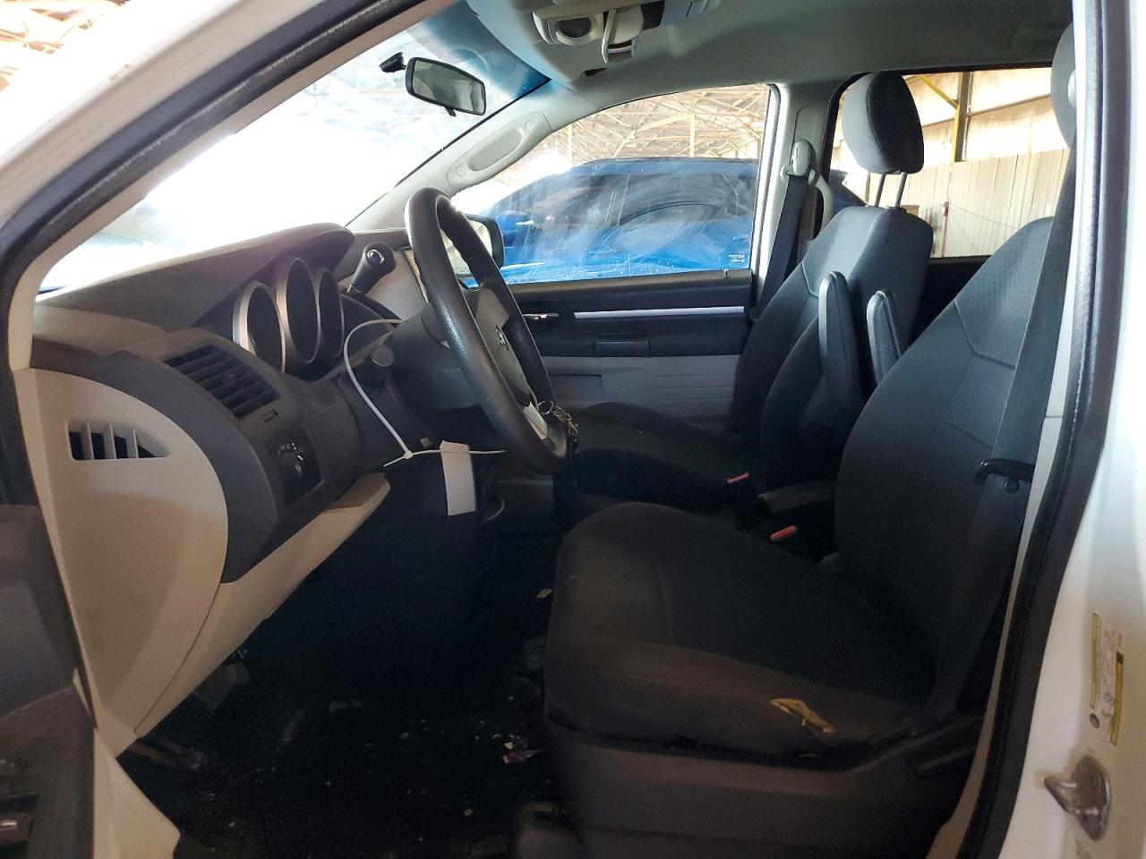 2010 DODGE GRAND CARAVAN SE photo 13
