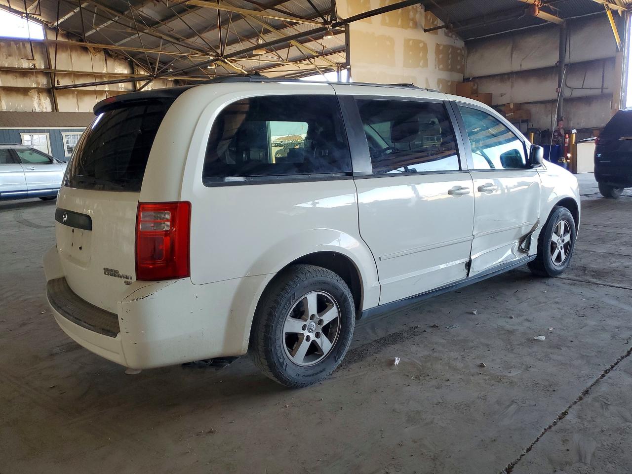 2010 DODGE GRAND CARAVAN SE photo 5
