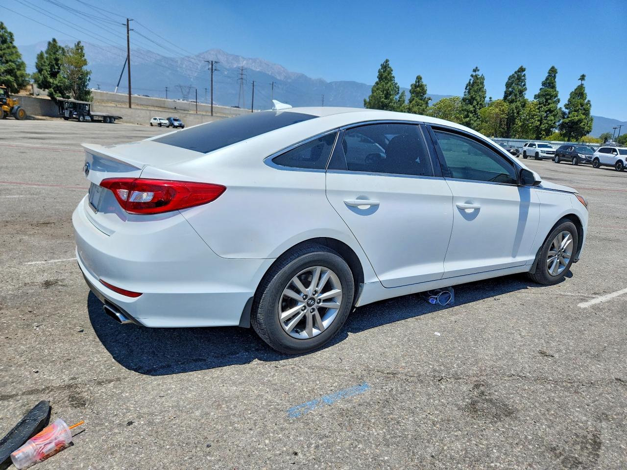 2016 HYUNDAI SONATA SE photo 3