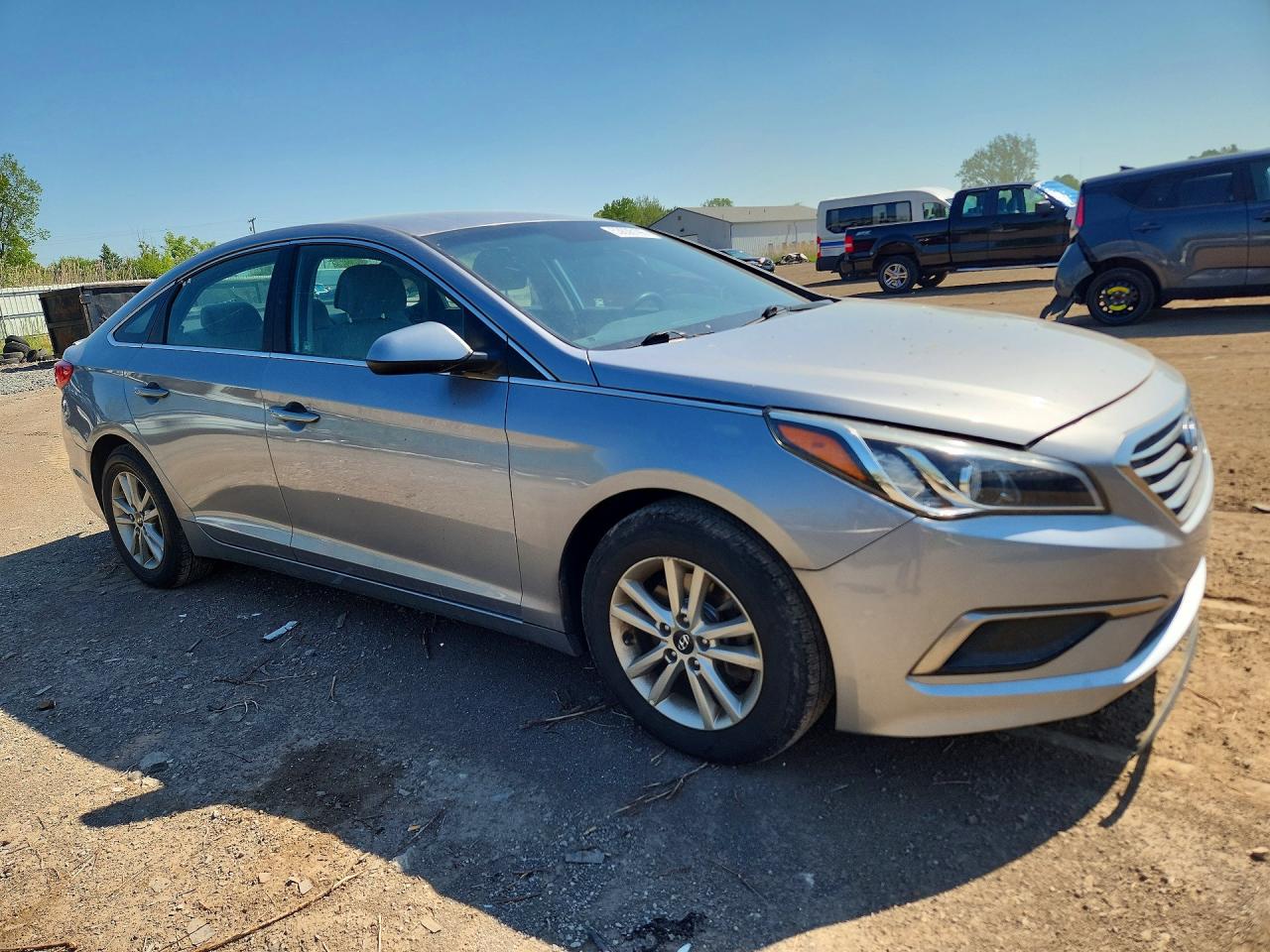 2017 HYUNDAI SONATA SE photo 10