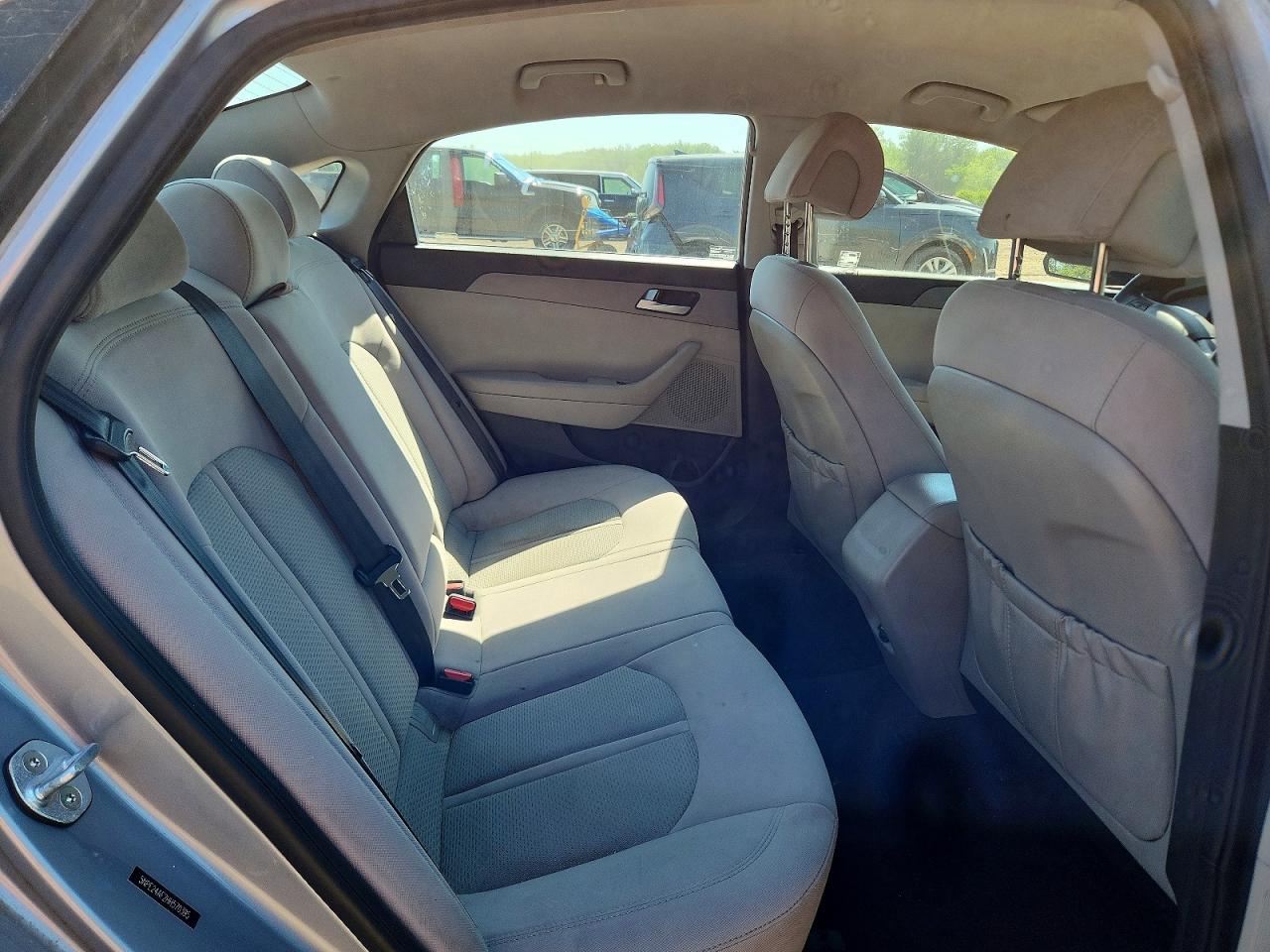 2017 HYUNDAI SONATA SE photo 28