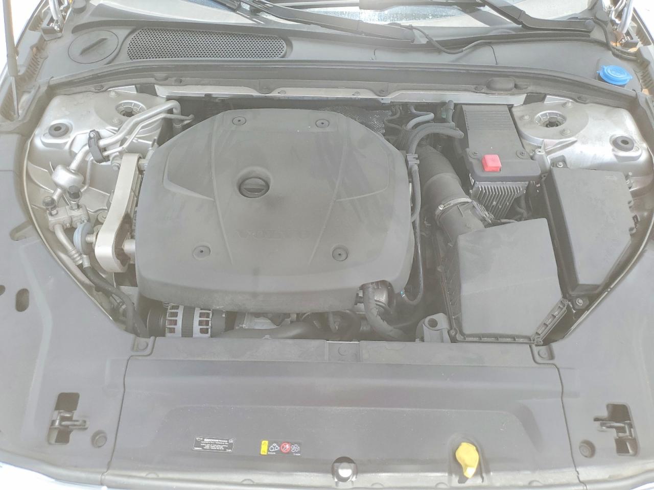 2018 VOLVO S90 T5 MOMENTUM photo 11