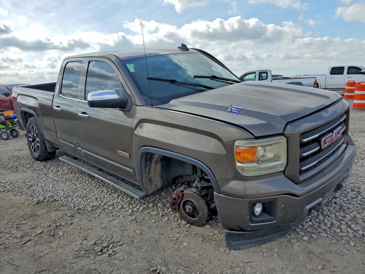 2015 GMC SIERRA K1500 SLT photo 7