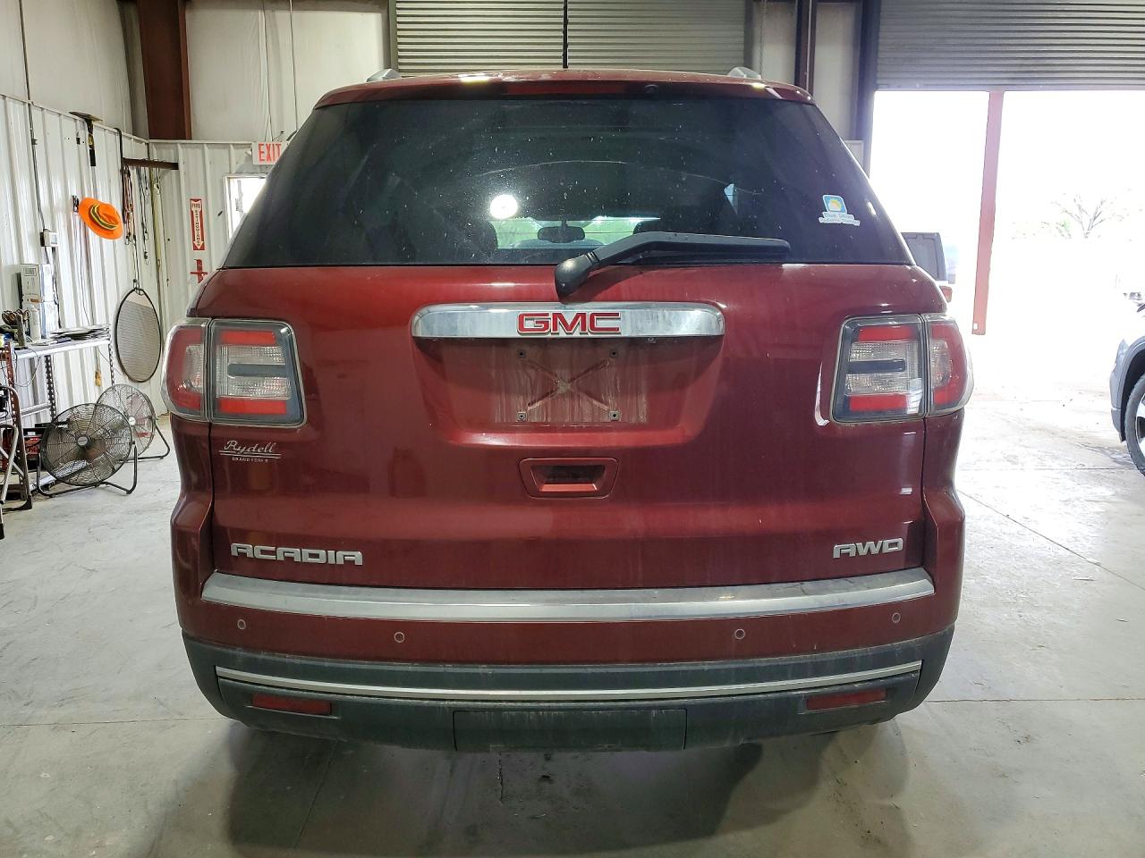 2015 GMC ACADIA SLE photo 16