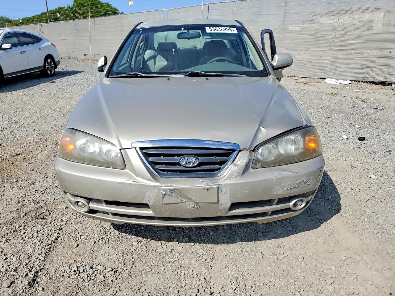 2005 HYUNDAI ELANTRA GLS photo 13