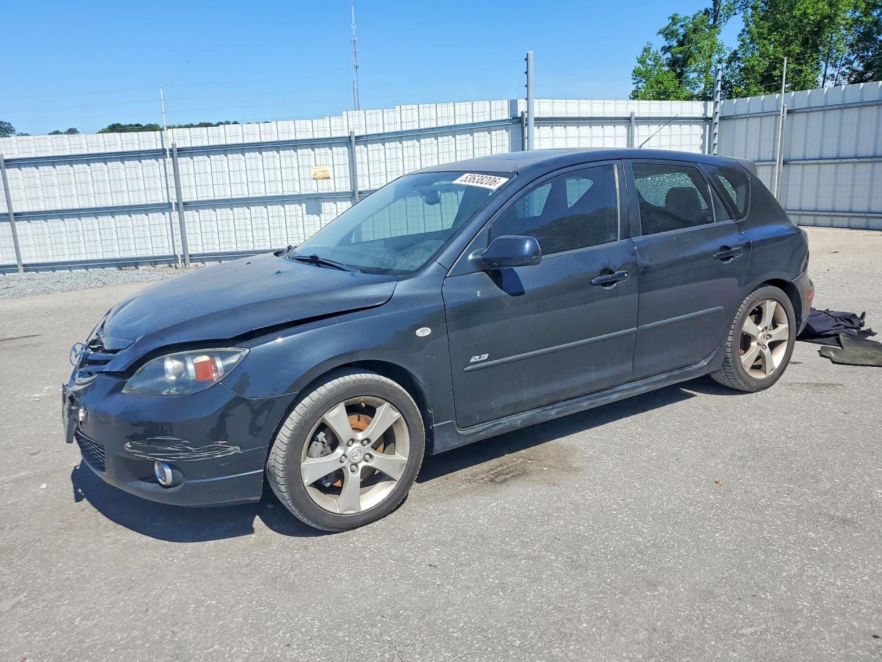 2005 MAZDA 3