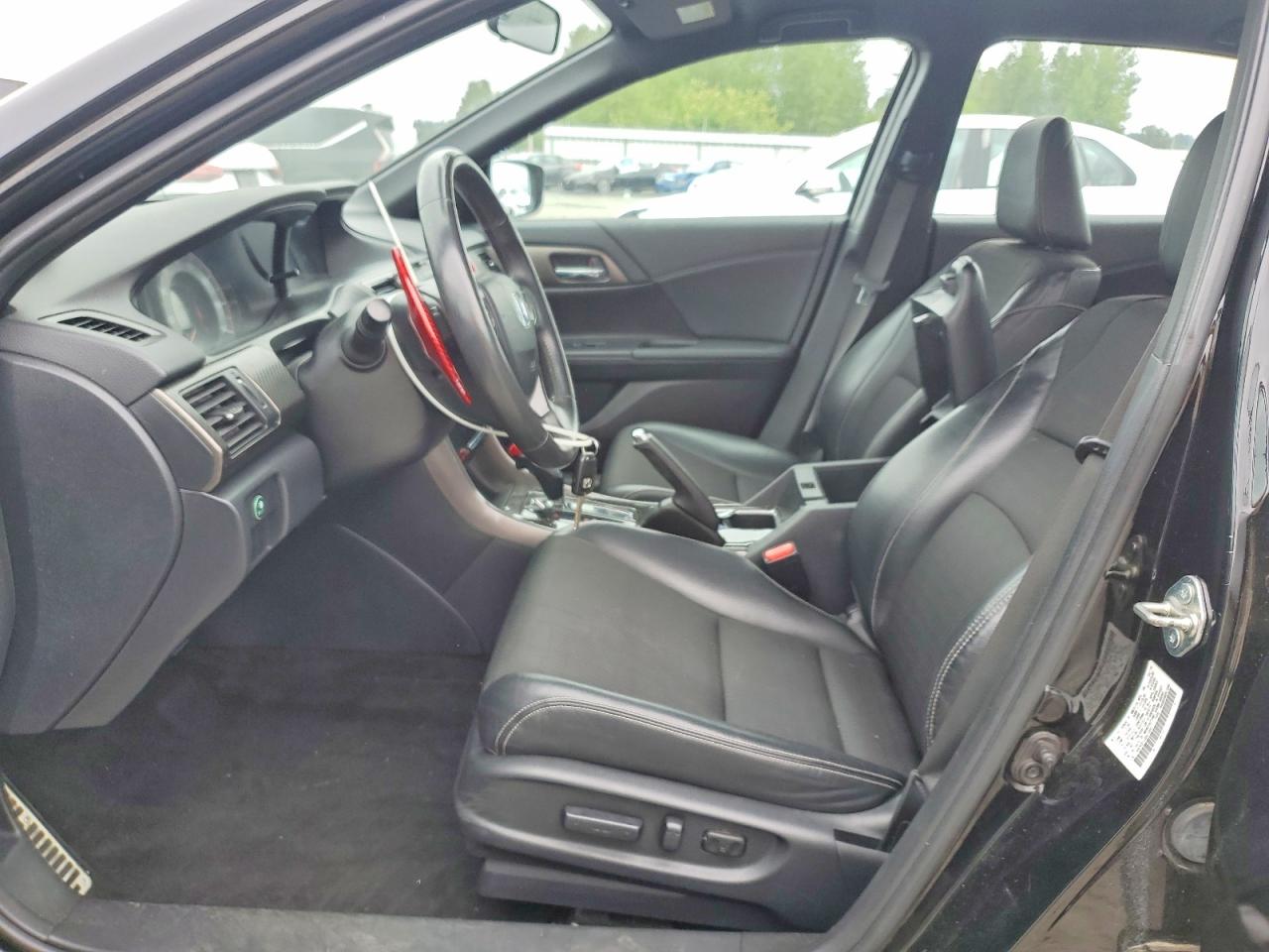 2016 HONDA ACCORD SPORT photo 13