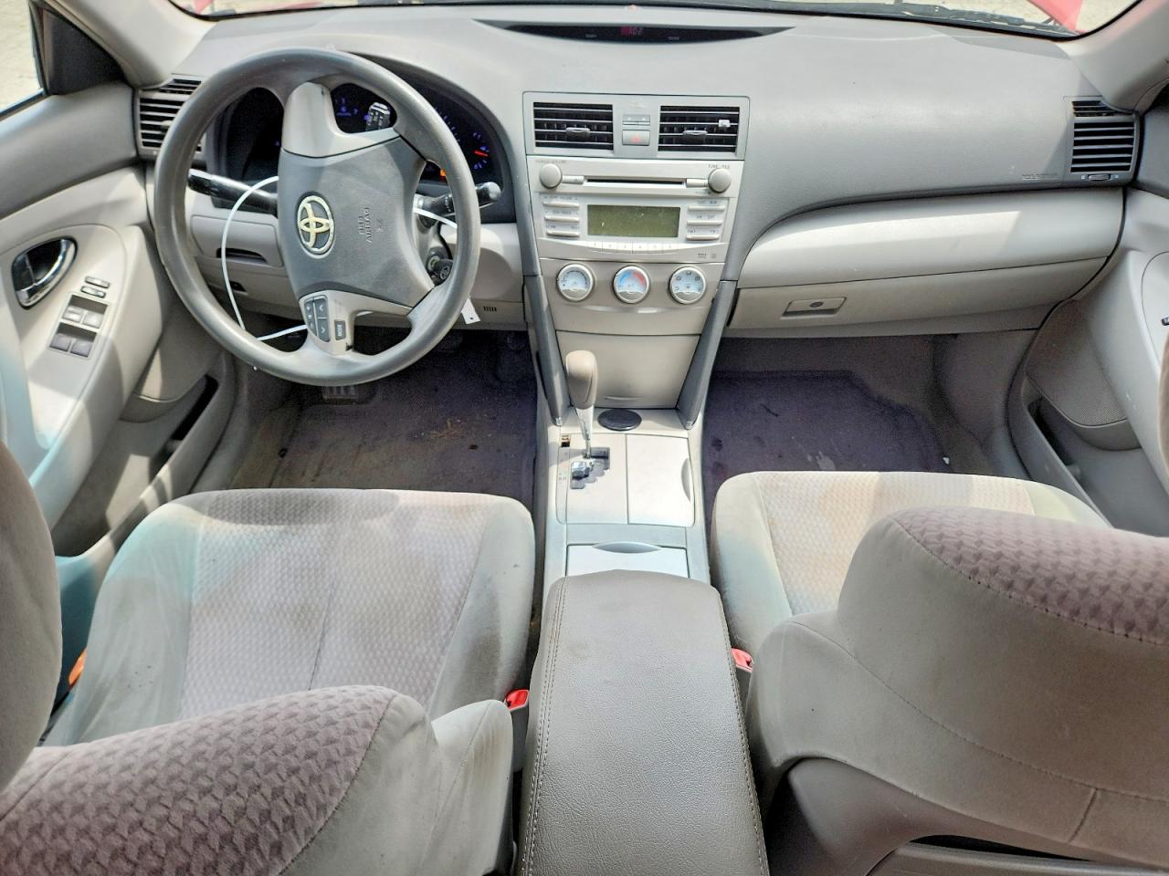 2011 TOYOTA CAMRY BASE photo 8