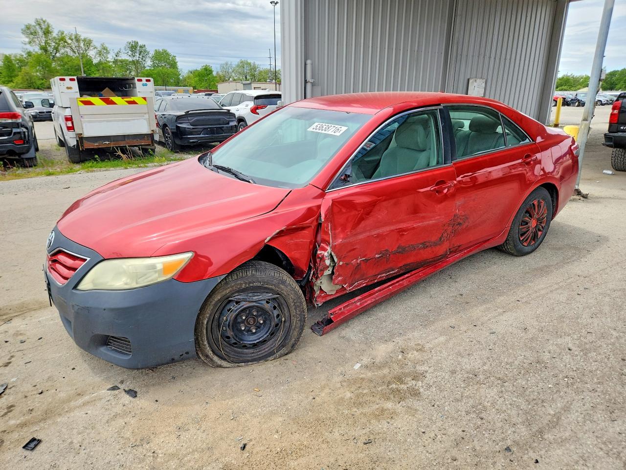 2011 TOYOTA CAMRY