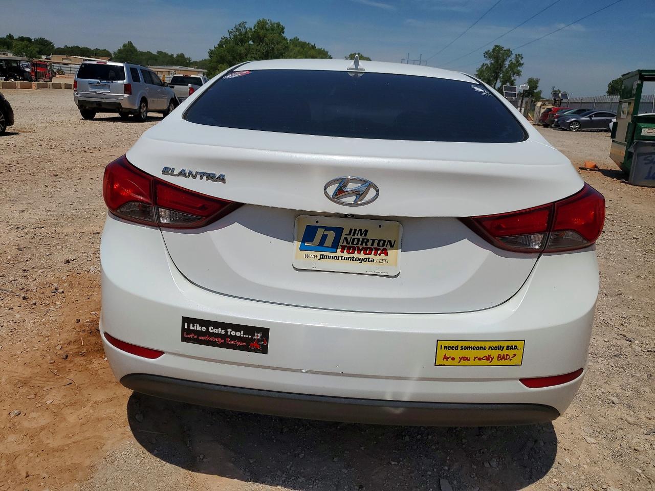 2016 HYUNDAI ELANTRA SE photo 16