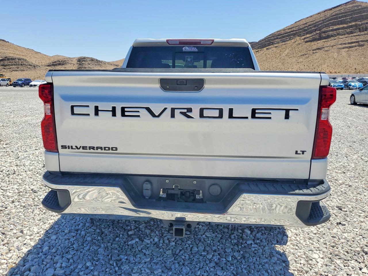 2021 CHEVROLET SILVERADO C1500 LT photo 11