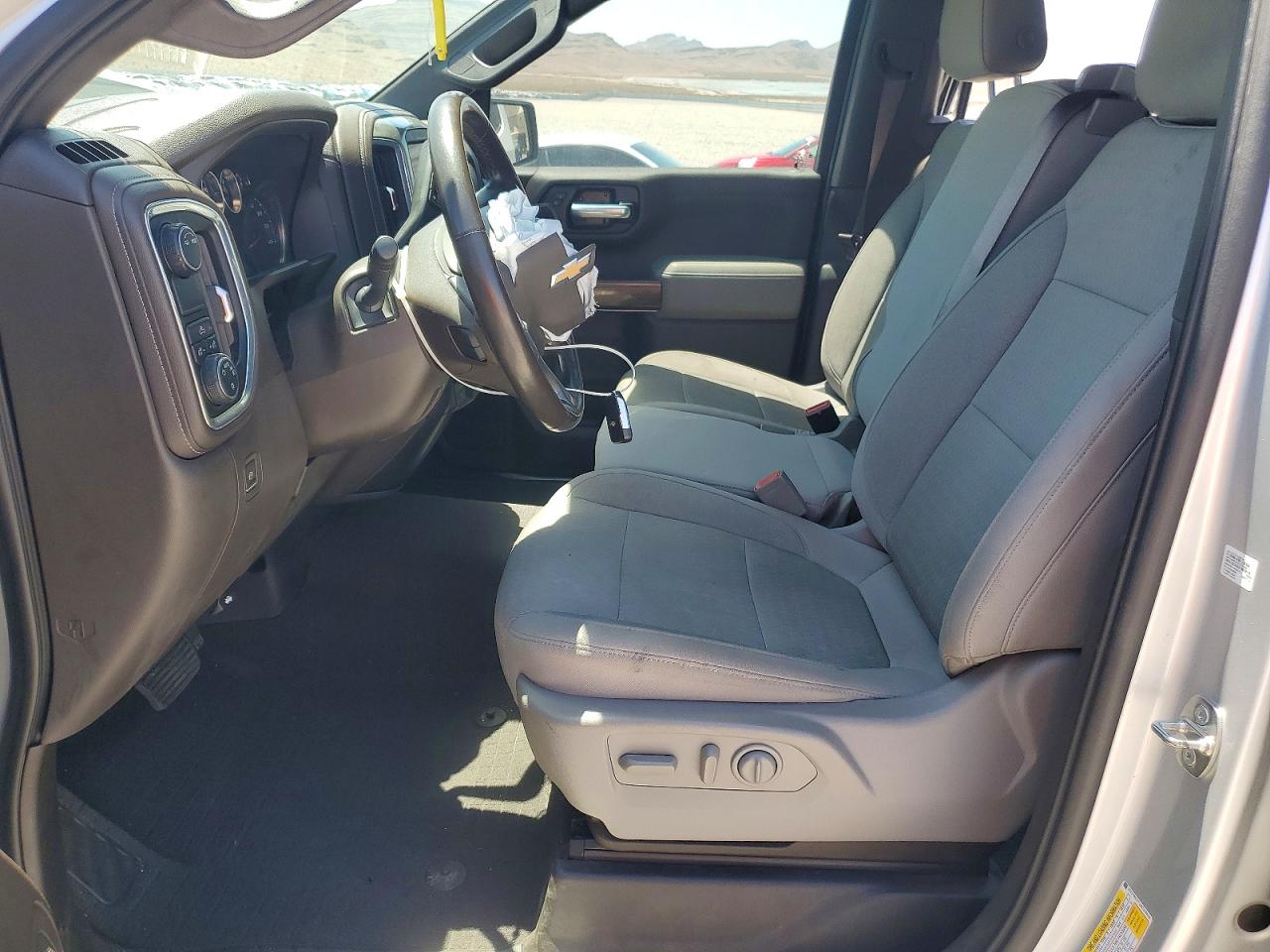 2021 CHEVROLET SILVERADO C1500 LT photo 13