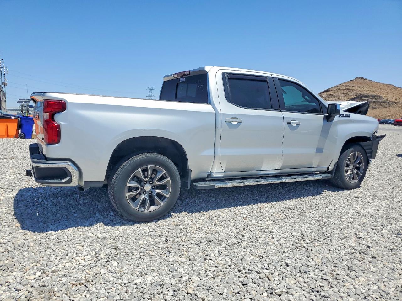2021 CHEVROLET SILVERADO C1500 LT photo 5