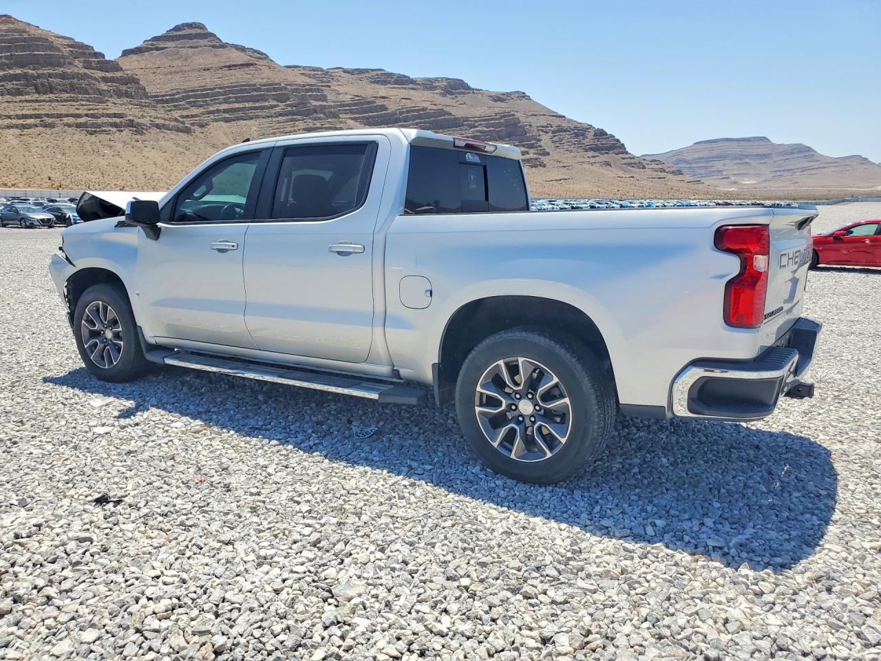 2021 CHEVROLET SILVERADO C1500 LT photo 3