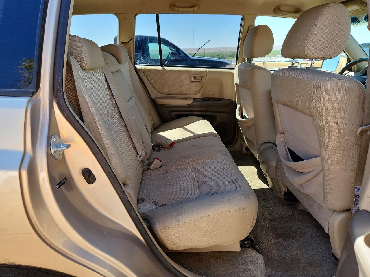 2007 TOYOTA HIGHLANDER BASE photo 28