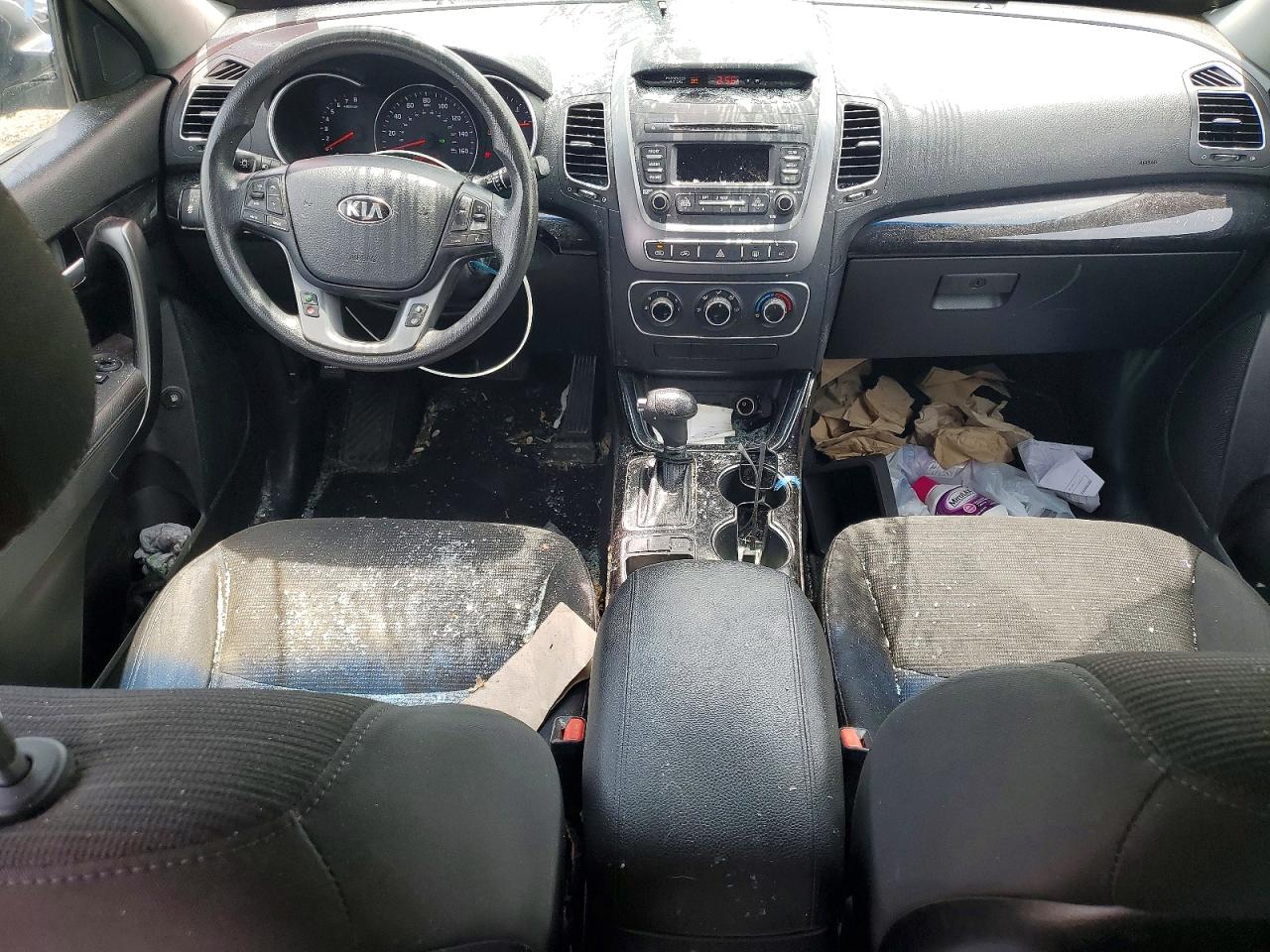 2014 KIA SORENTO LX photo 22