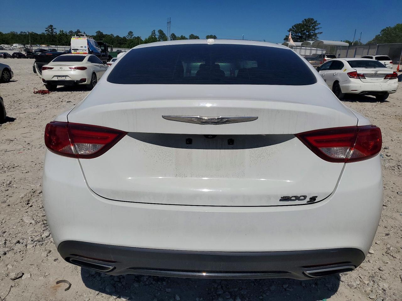 2015 CHRYSLER 200 photo 11