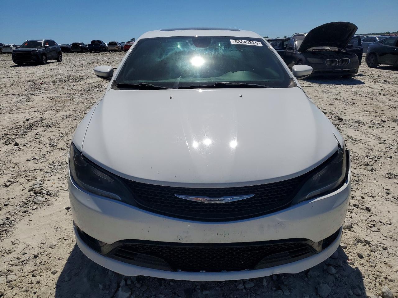 2015 CHRYSLER 200 photo 9