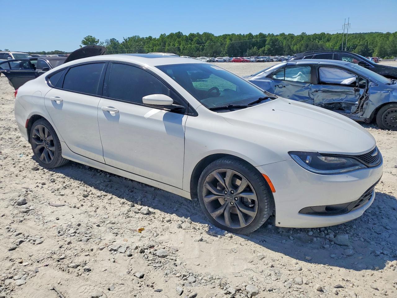 2015 CHRYSLER 200 photo 7
