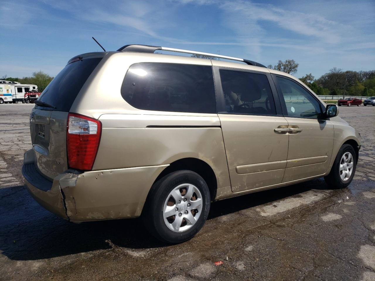 2009 KIA SEDONA LX photo 5