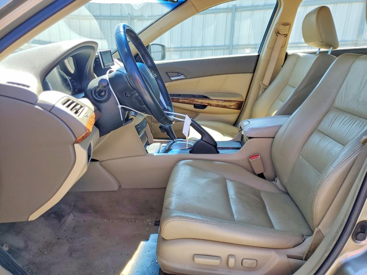 2009 HONDA ACCORD EXL photo 7