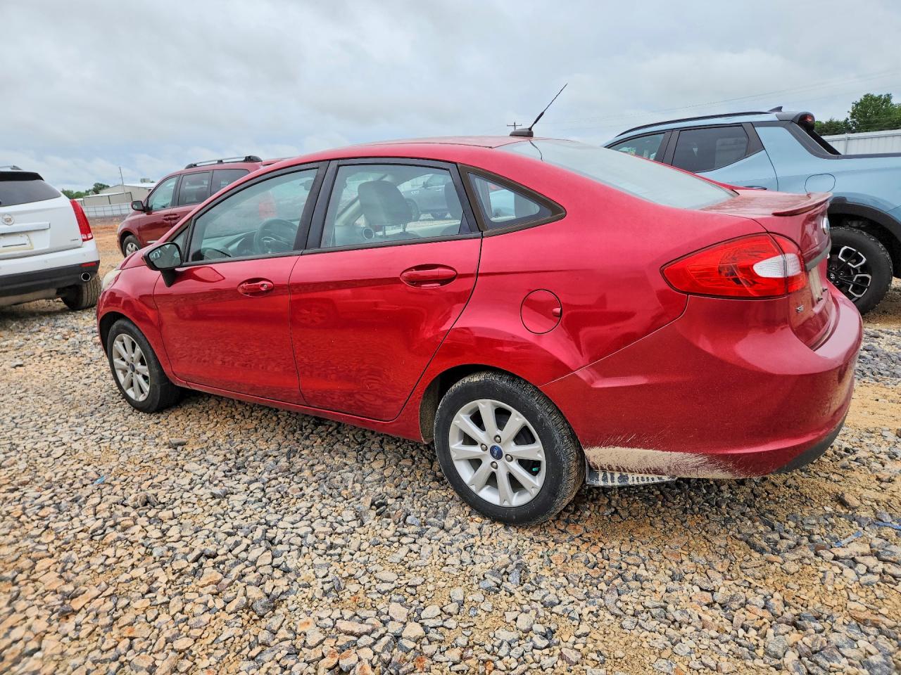 2012 FORD FIESTA SE photo 3