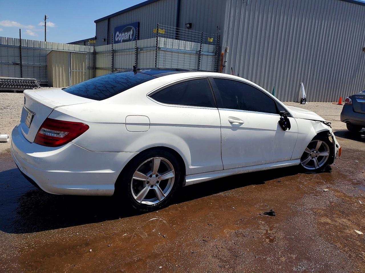 2014 MERCEDES-BENZ C 250 photo 5