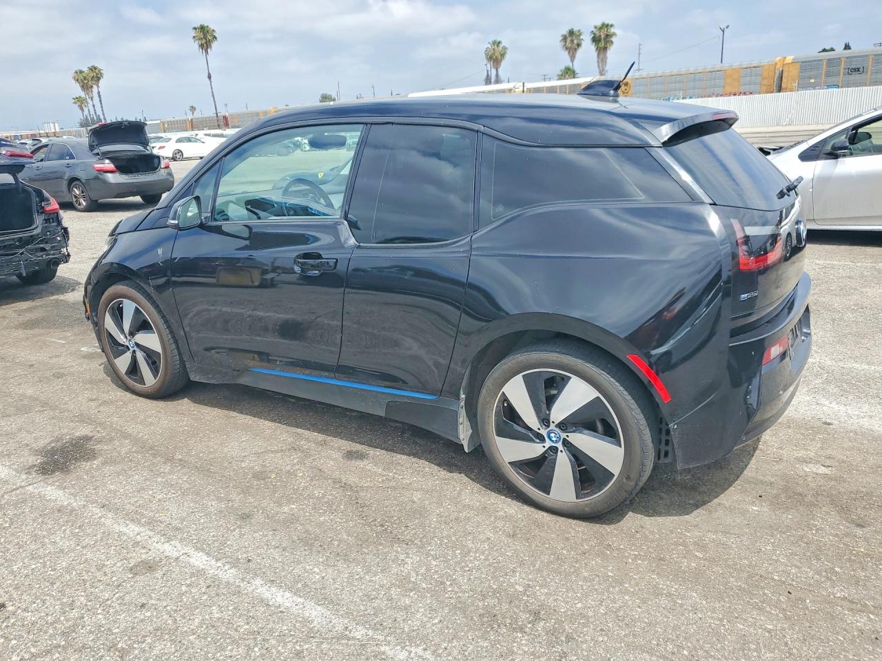2017 BMW I3 REX photo 2