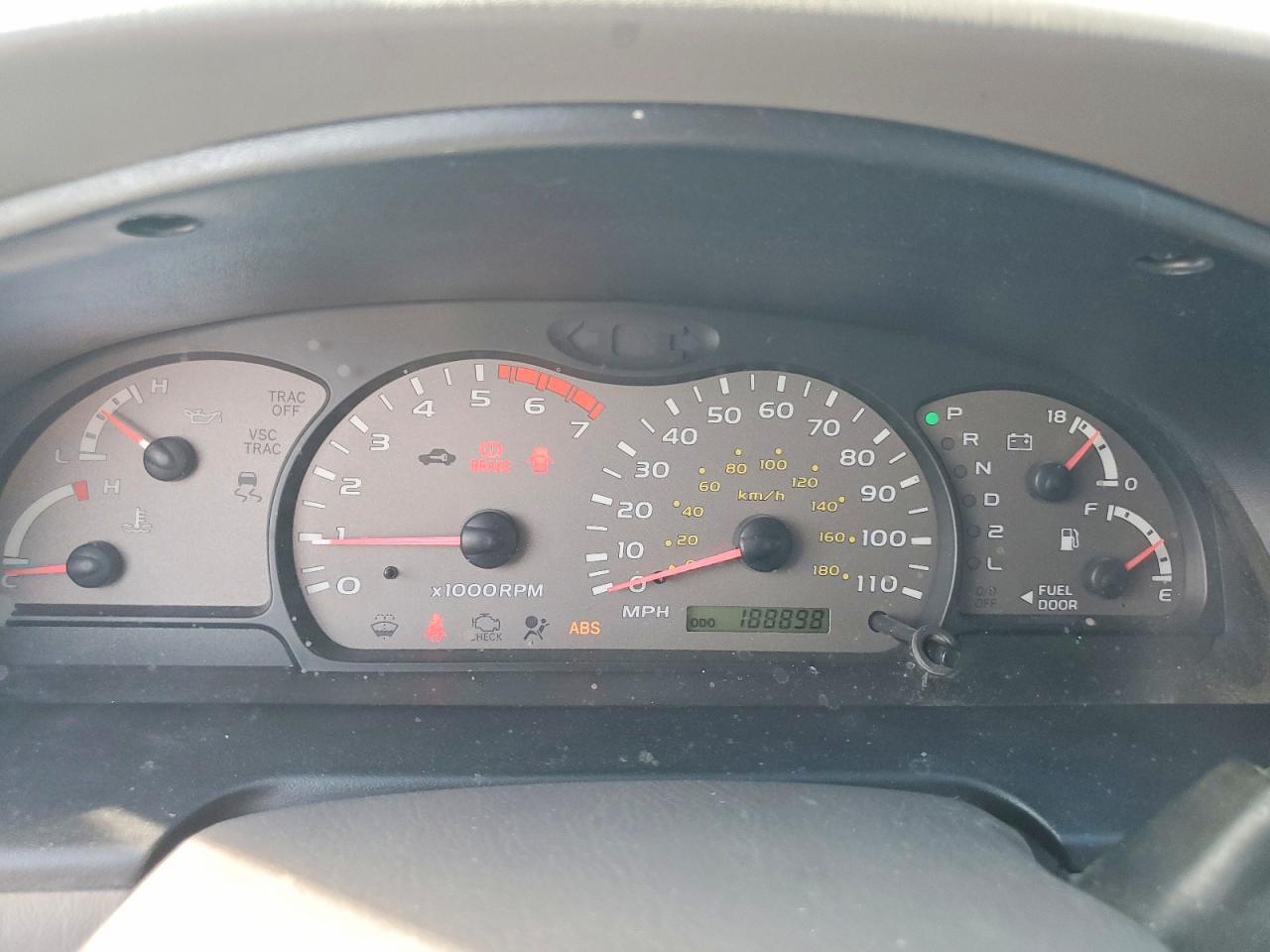 2004 TOYOTA SEQUOIA LIMITED photo 17