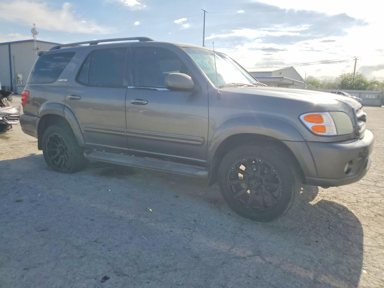 2004 TOYOTA SEQUOIA LIMITED photo 7