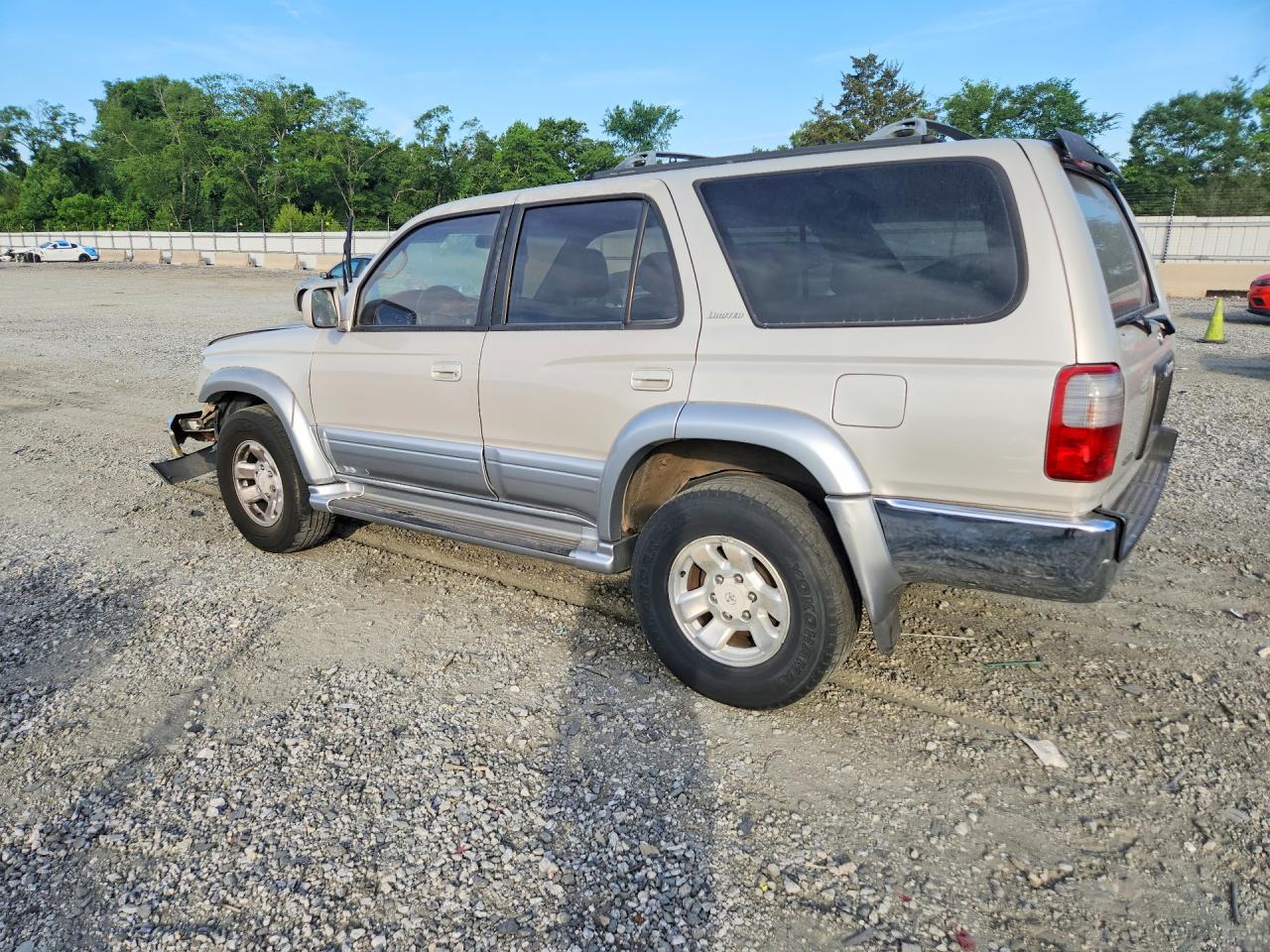 1997 TOYOTA 4RUNNER LIMITED photo 3