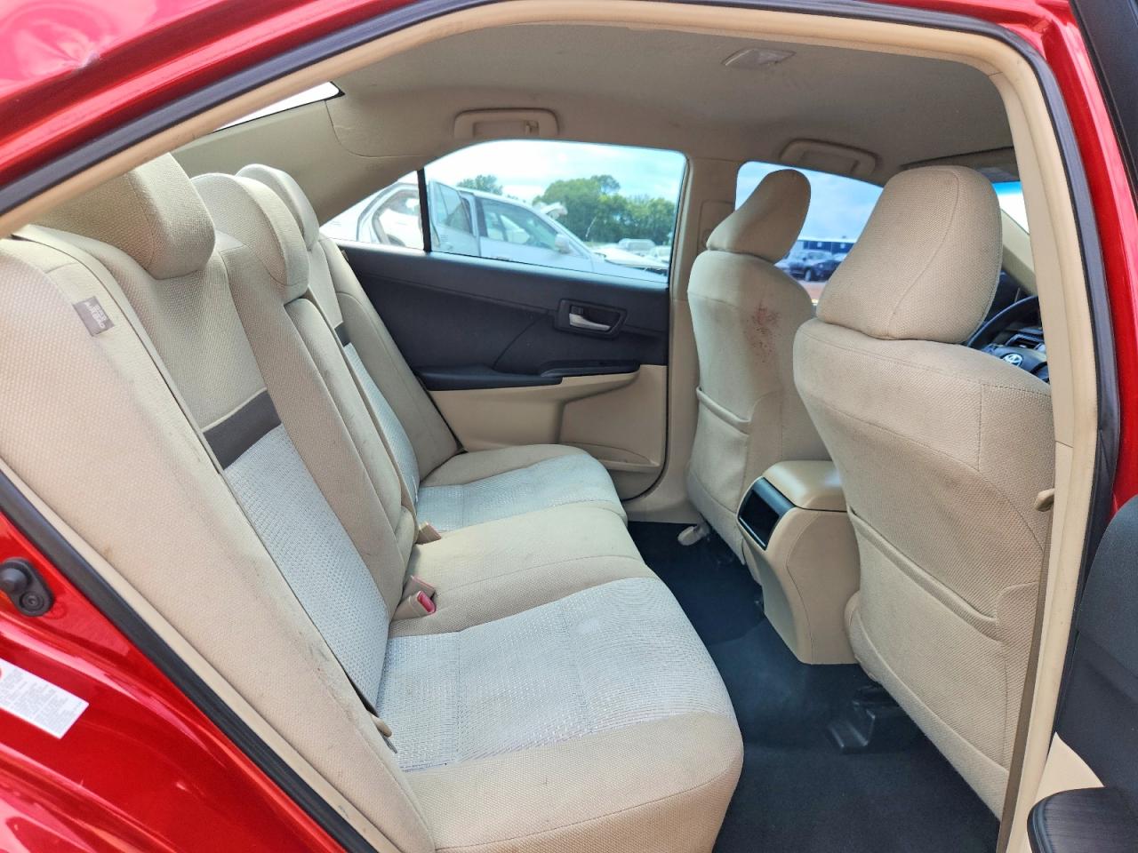 2012 TOYOTA CAMRY LE photo 28