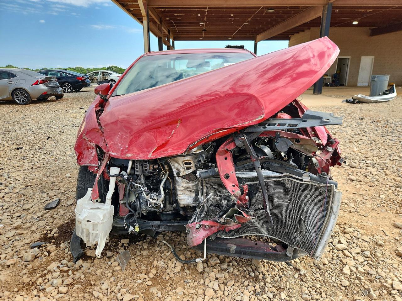 2012 TOYOTA CAMRY LE photo 13