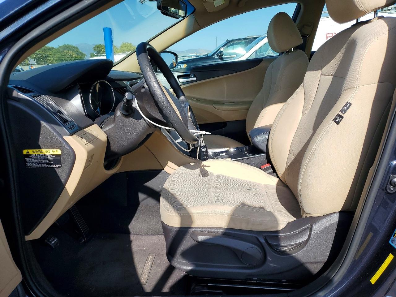 2013 HYUNDAI SONATA GLS photo 13